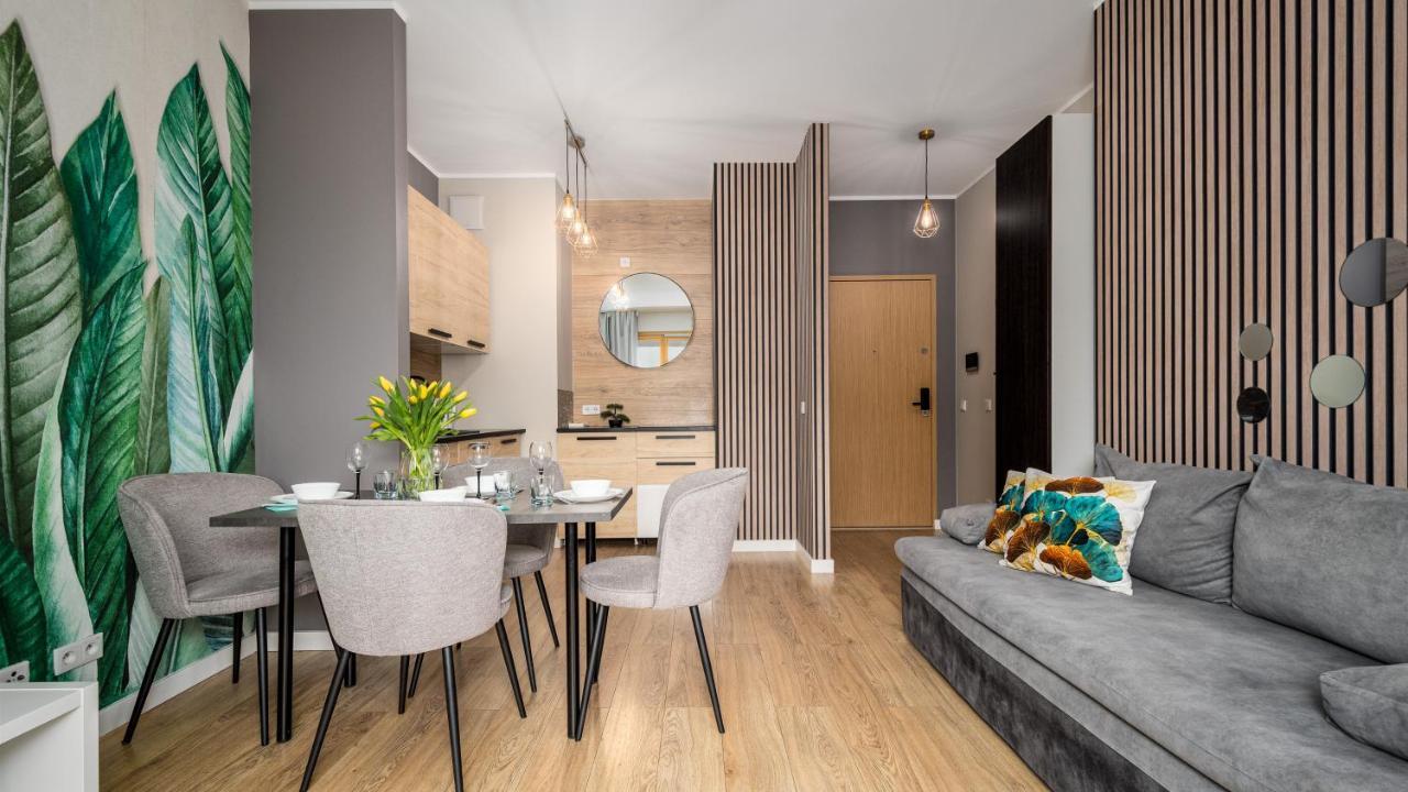 Apartamenty Sun & Snow 19 Dzielnica With Free Parking Warsawa Bagian luar foto