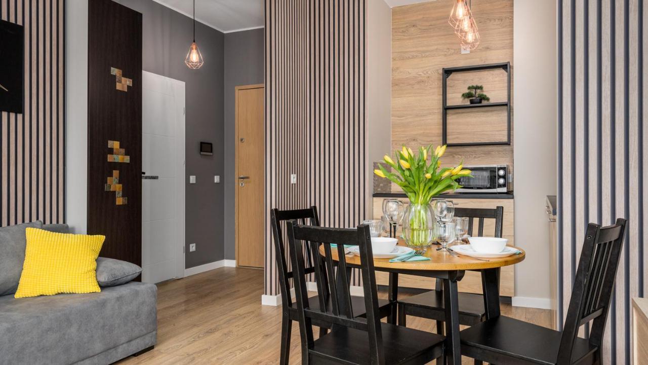 Apartamenty Sun & Snow 19 Dzielnica With Free Parking Warsawa Bagian luar foto