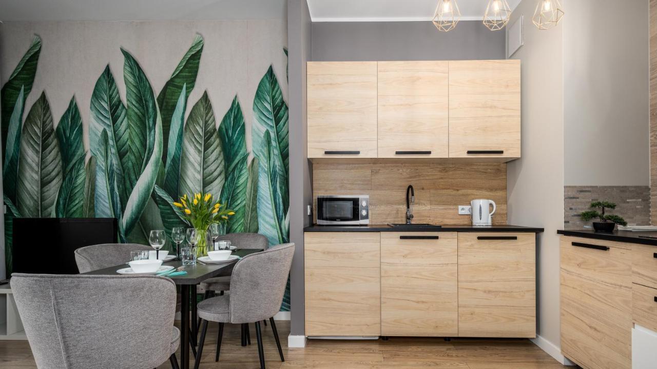 Apartamenty Sun & Snow 19 Dzielnica With Free Parking Warsawa Bagian luar foto
