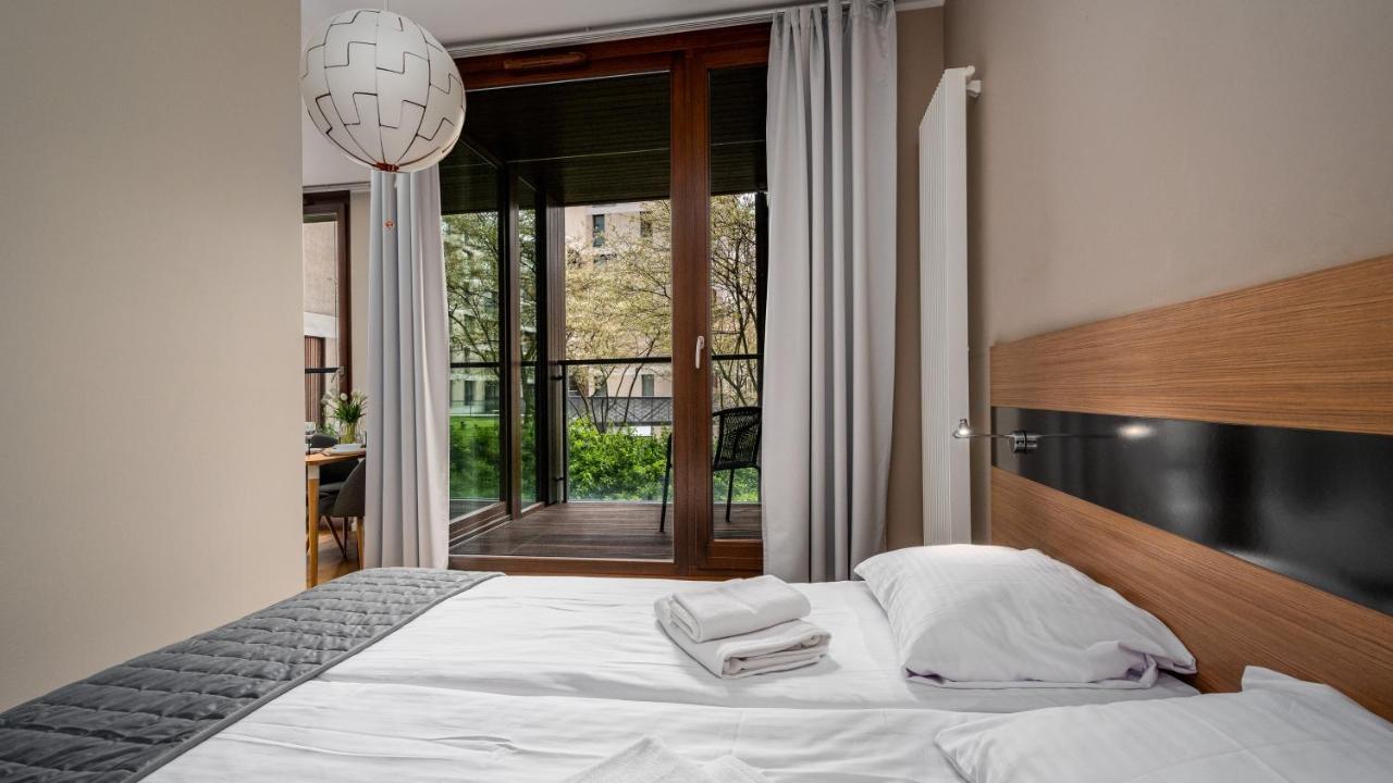 Apartamenty Sun & Snow 19 Dzielnica With Free Parking Warsawa Bagian luar foto